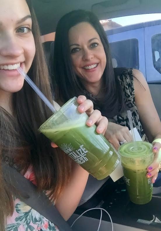 On massage days, we are especially motivated to eat clean and these juices made with kale, ginger, apple and more are perfect. Great bonding time! 
